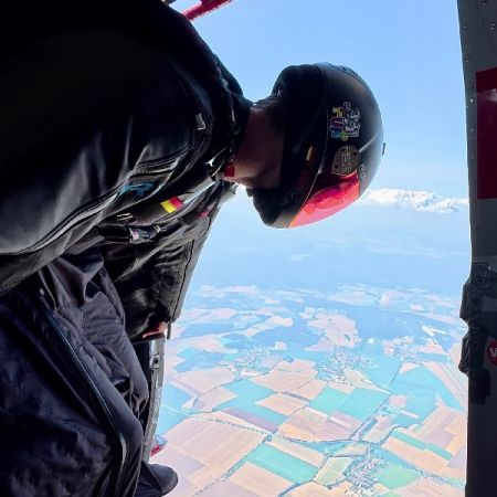 Fabio N. YUU Skydive